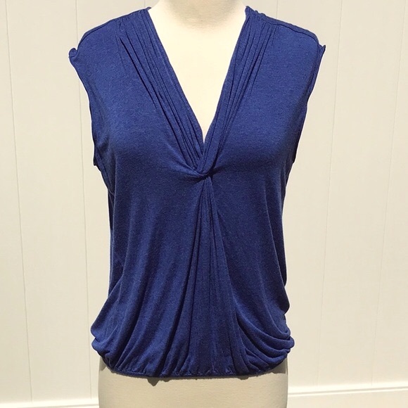 Max Studio Blue Sleeveless V Neck Elastic Waistband Tank Top Size Medium - Picture 2 of 15